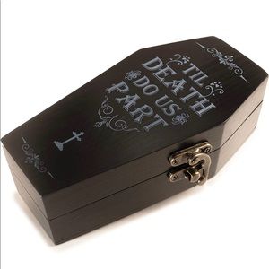 Wedding coffin ring box